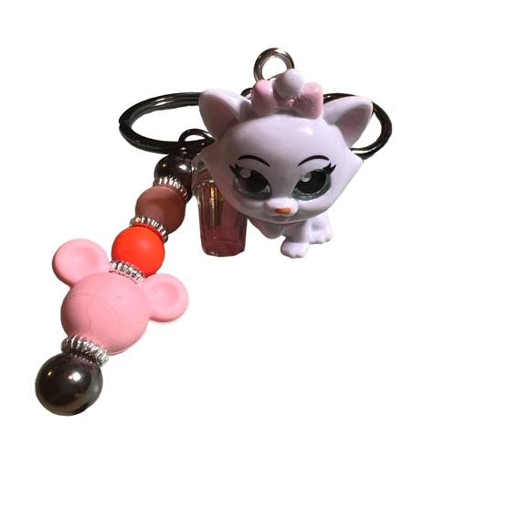 Disney adorable keychain - Picture 3 of 3